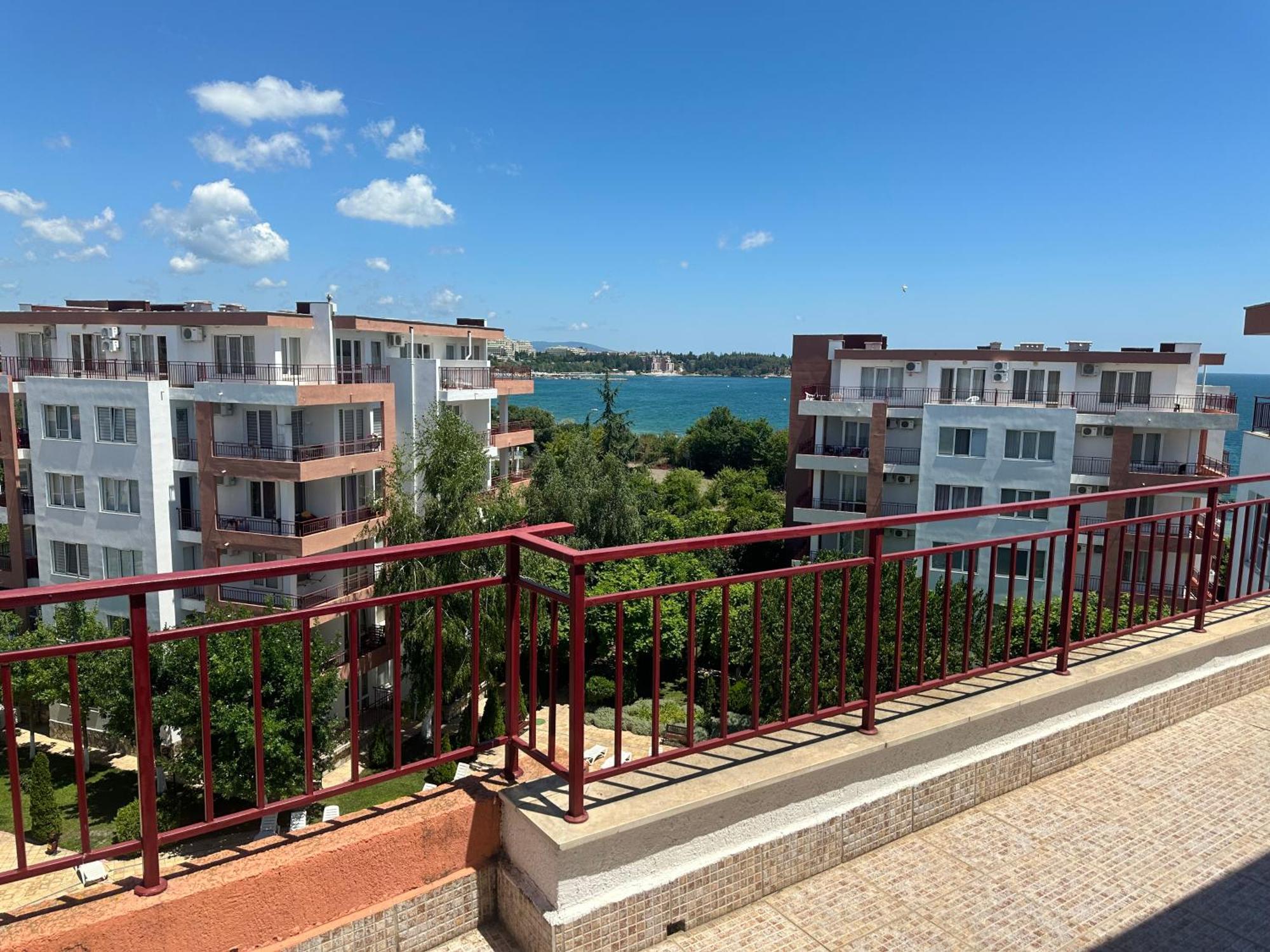 Riviera Fort Beach Apartments By Kalina Resort, 拉夫达 外观 照片
